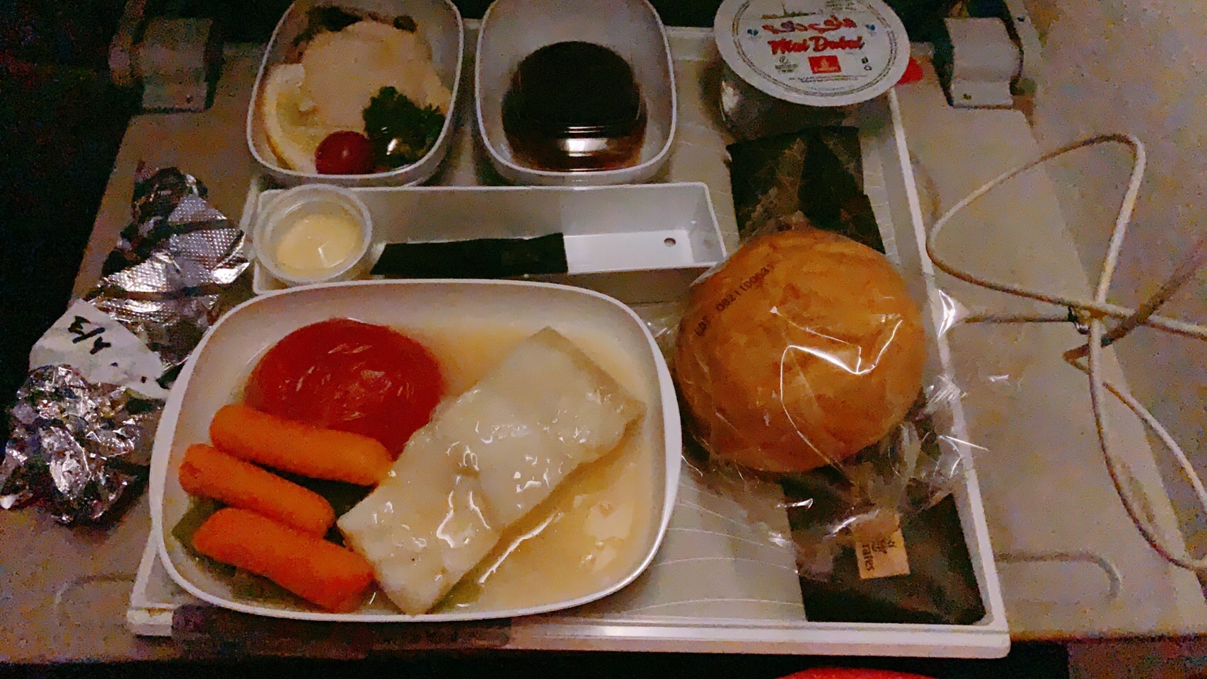 飛行機に乗る楽しみは‘機内食’♪