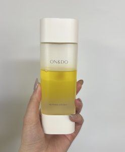 ポーチの中身み～せて